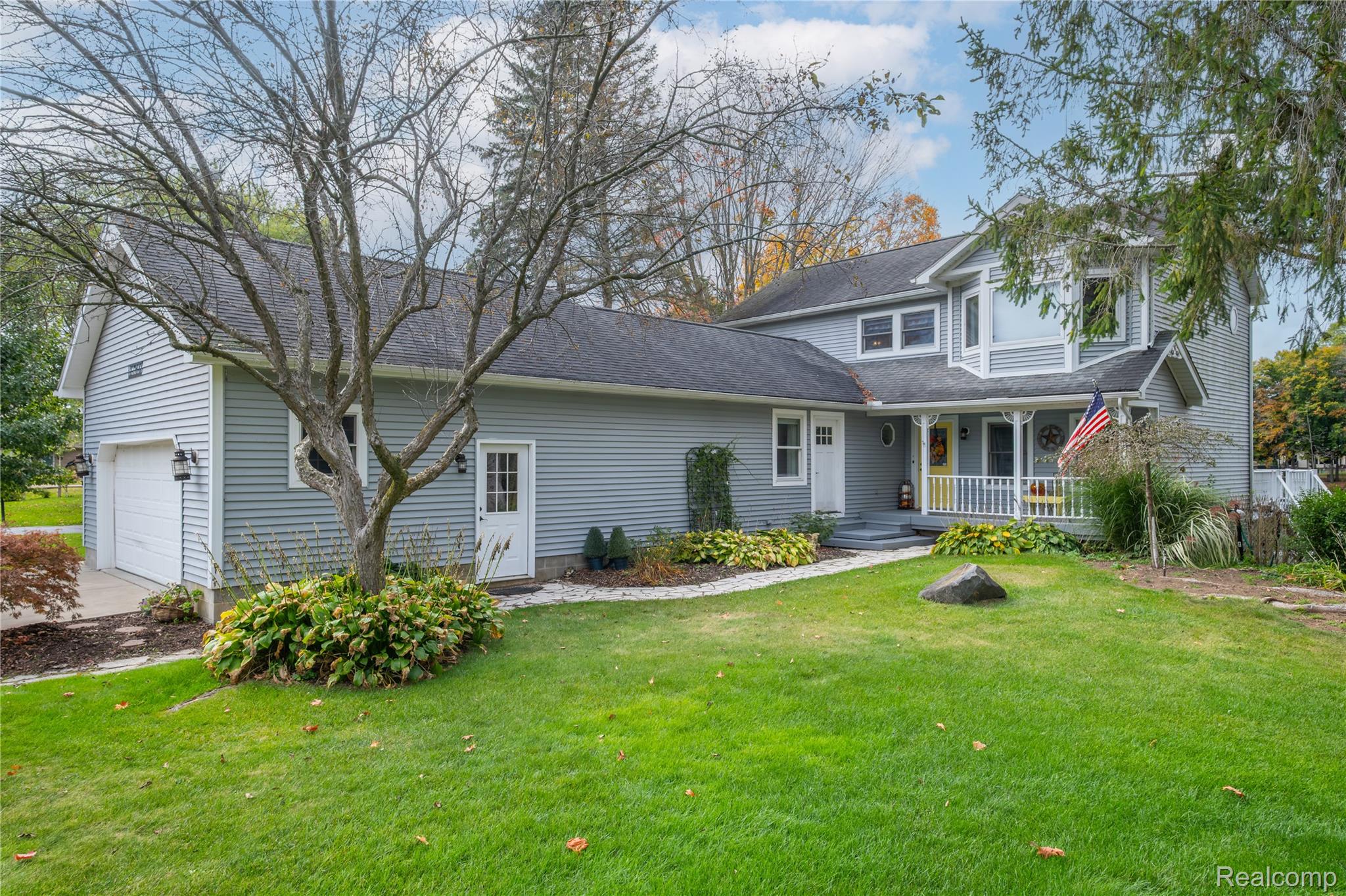 1704 Lakewood Circle