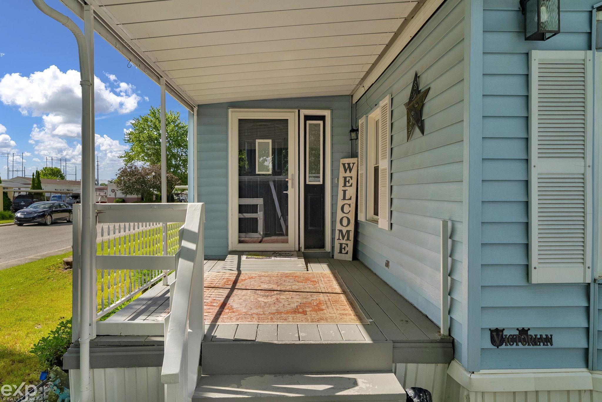 3333 Ravenswood Road