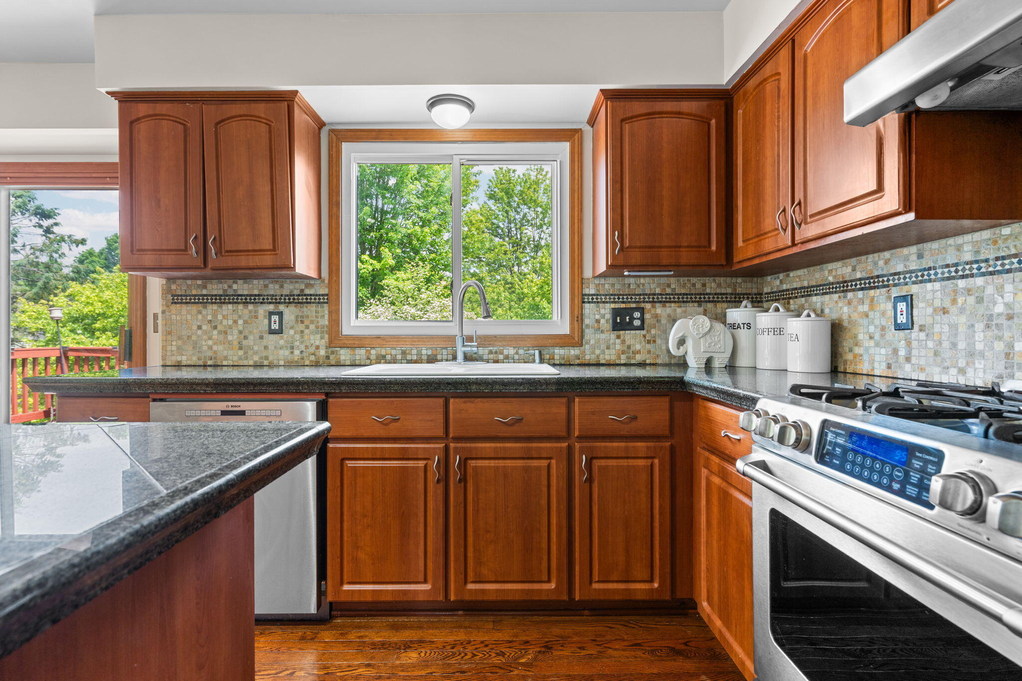 2956 Leslie Park Circle
