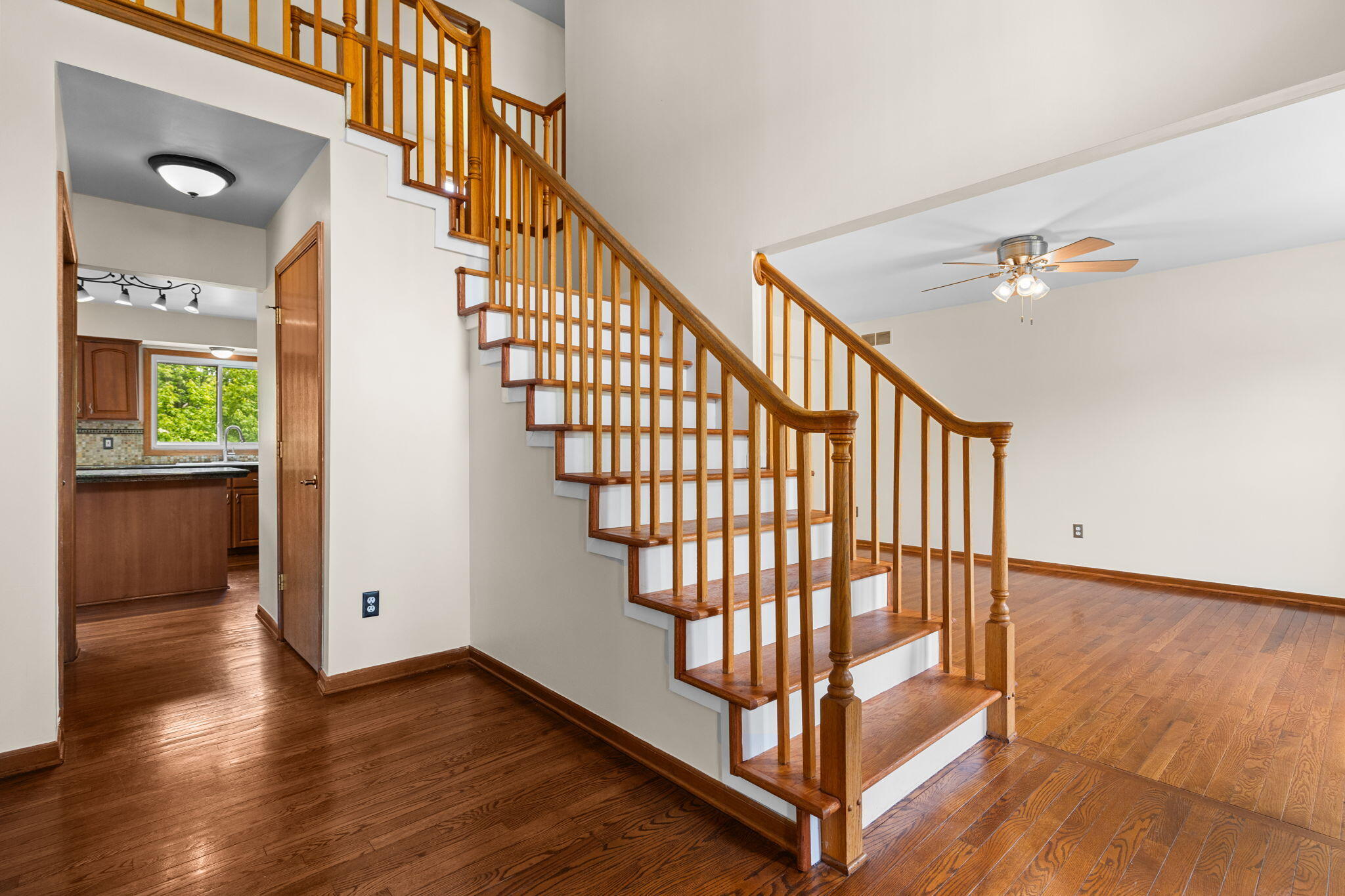 2956 Leslie Park Circle