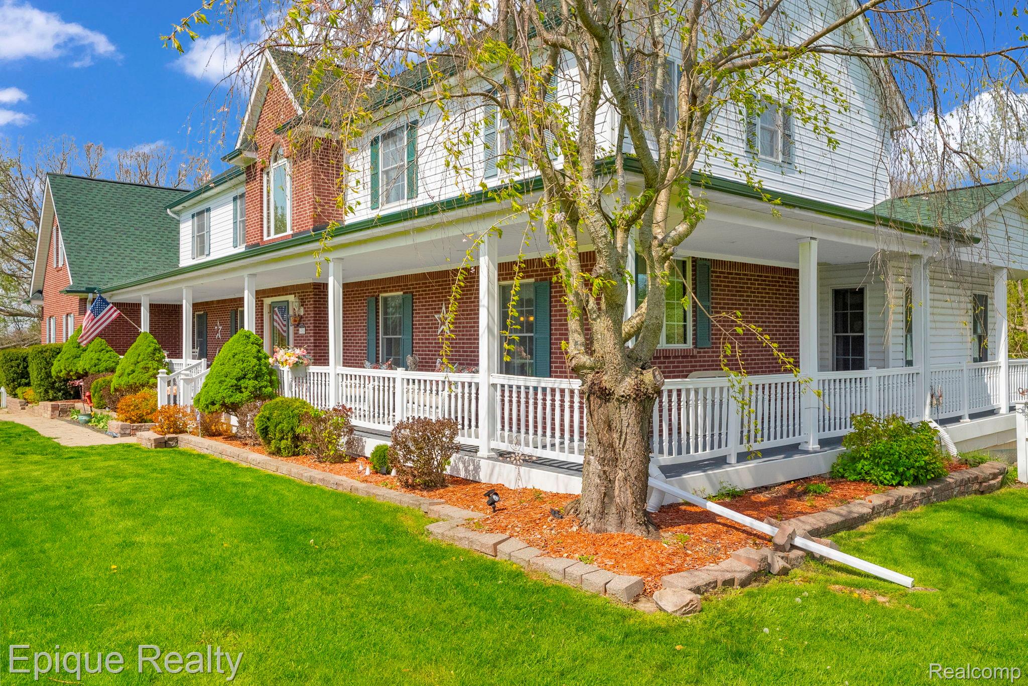 6495 Country Lane Drive