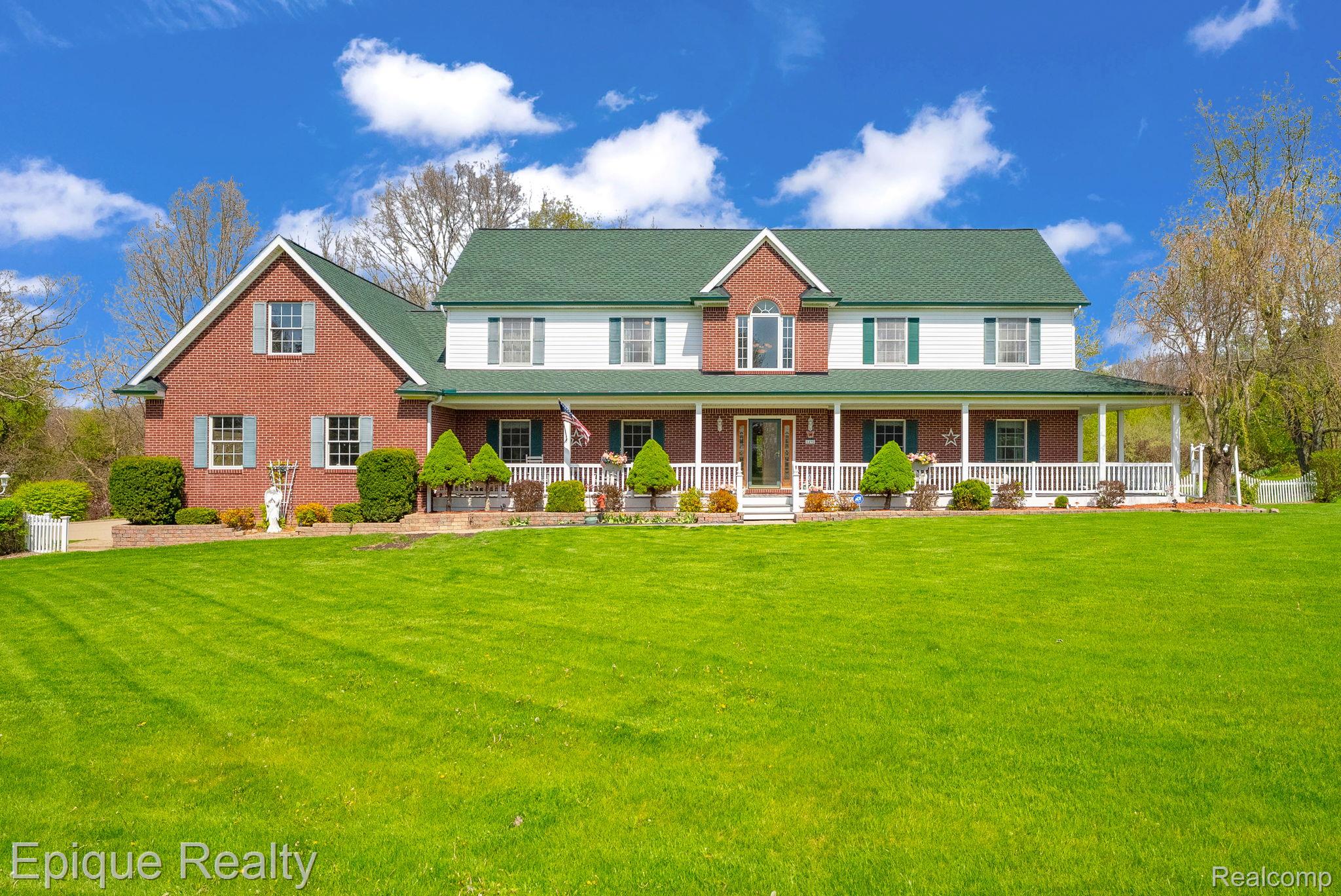 6495 Country Lane Drive