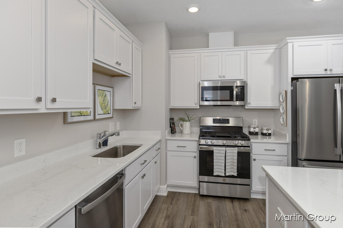 2239 Watertown Way NE