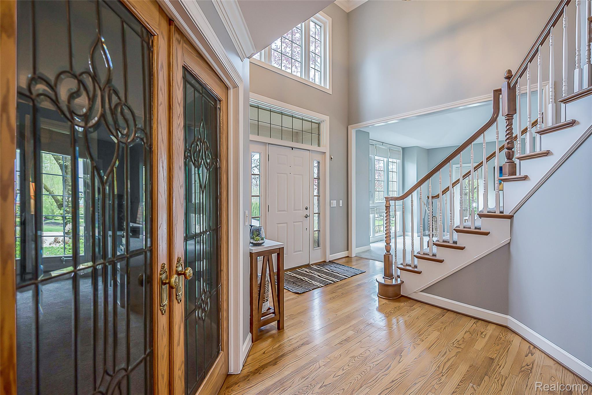 17350 Rolling Woods Circle