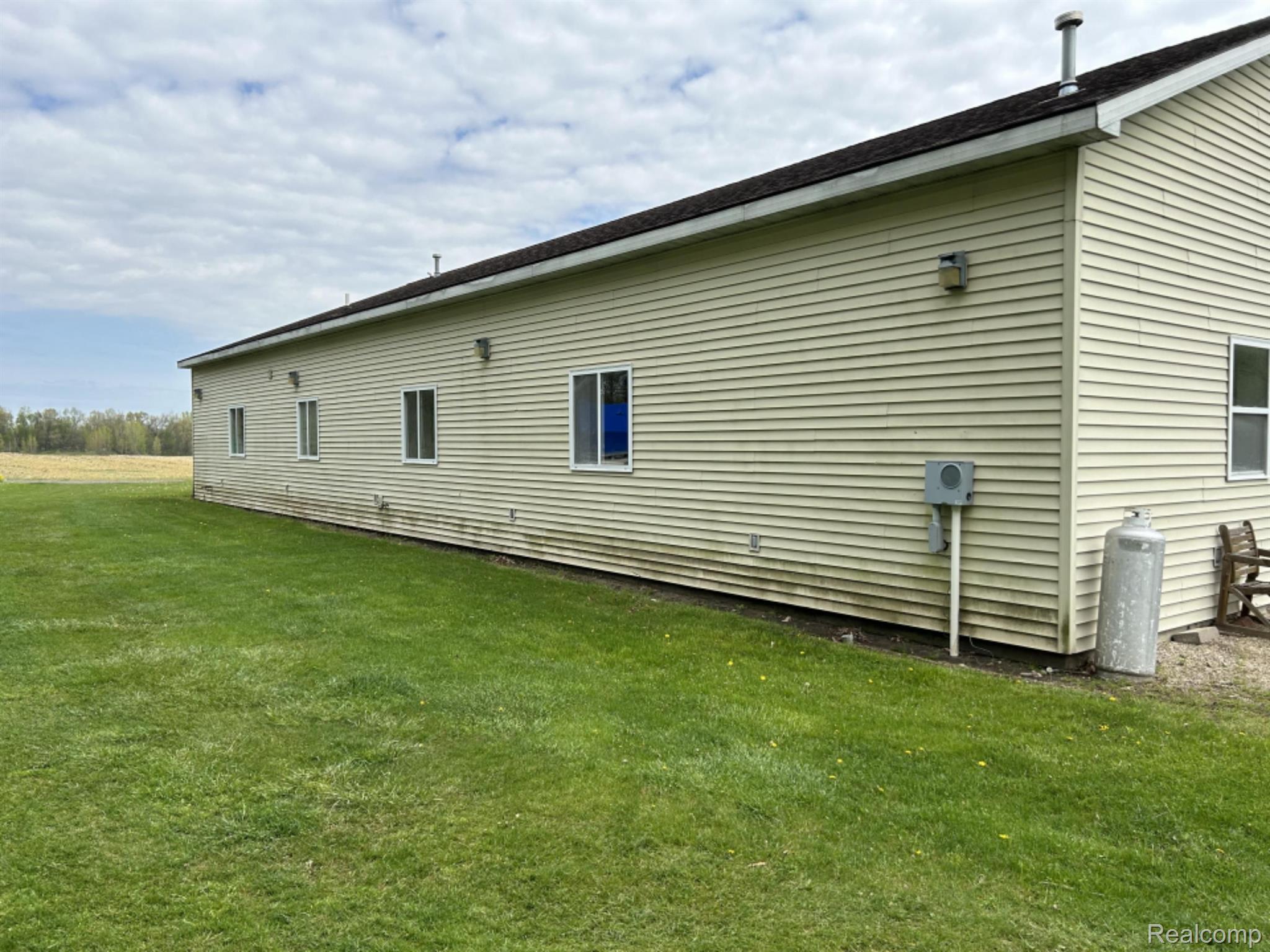 10069 SILVER LAKE Road