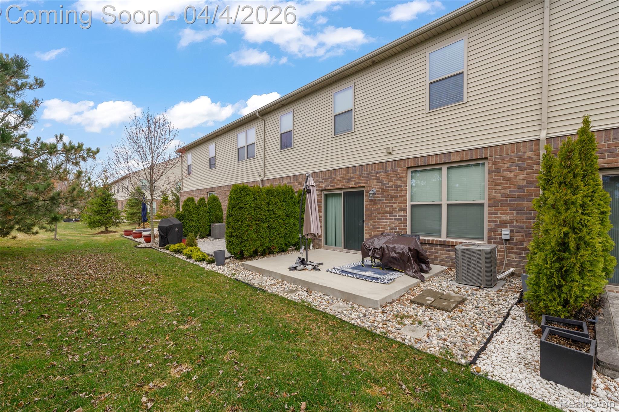 23116 Clarewood Street