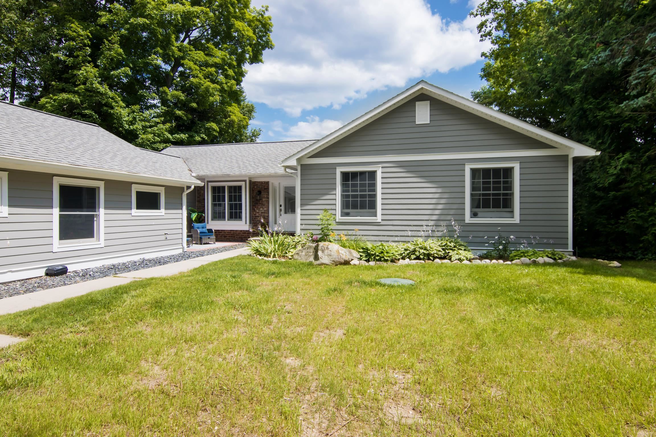 705 S Nanagosa Trail