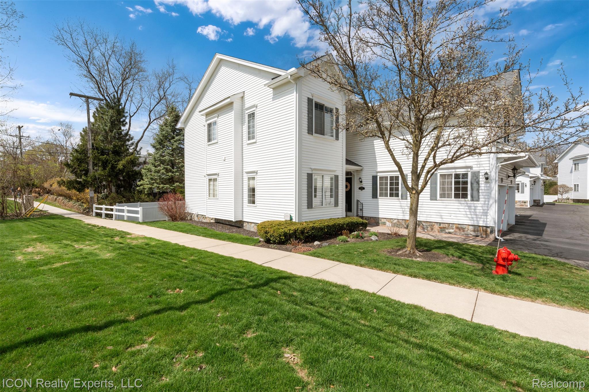 1712 Cassady Place Drive