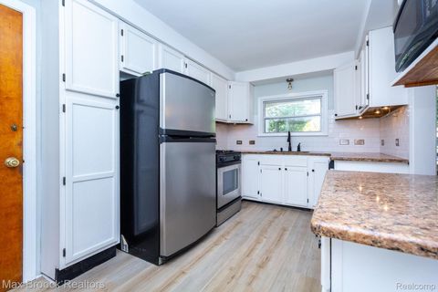 Tiny photo for 4120 Lotus Drive, Waterford Charter Township, MI 48329 (MLS # 20261010231)