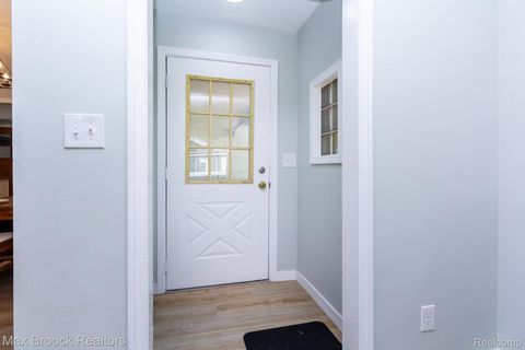 Tiny photo for 4120 Lotus Drive, Waterford Charter Township, MI 48329 (MLS # 20261010231)