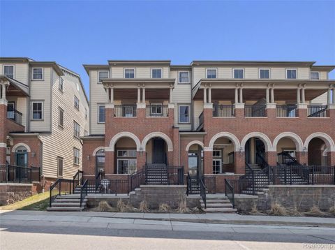 Photo of 3872 Forester Boulevard, Auburn Hills City, MI 48326 (MLS # 20261021592)