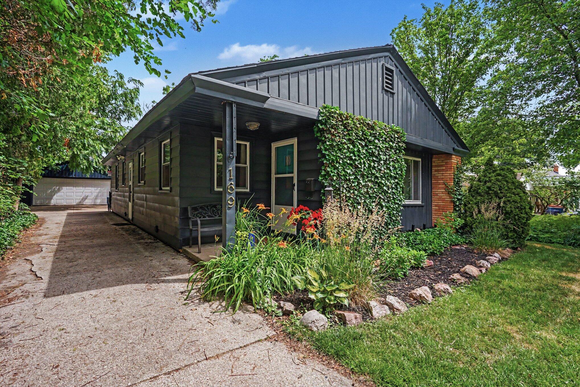 169 E 28th Street