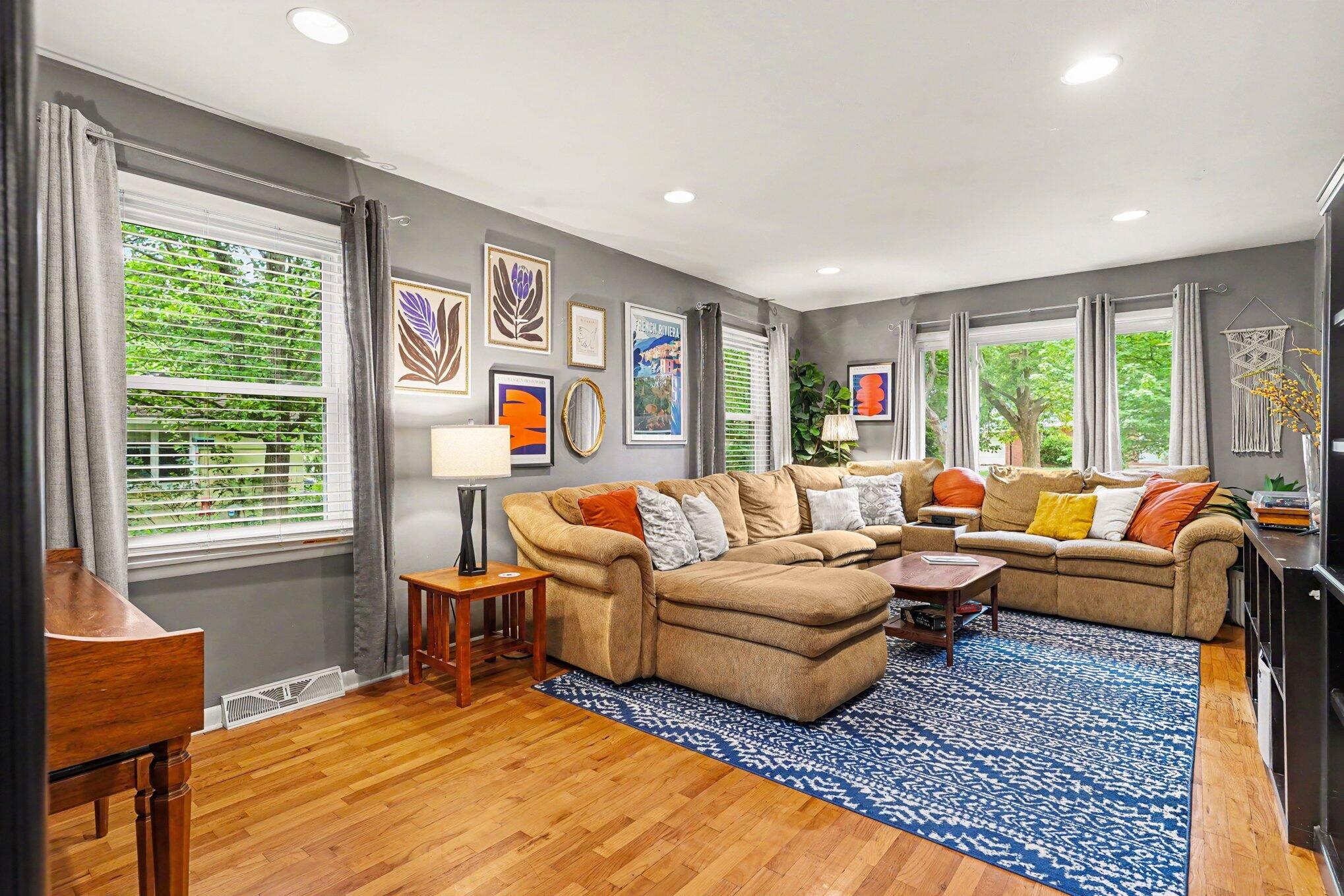 169 E 28th Street