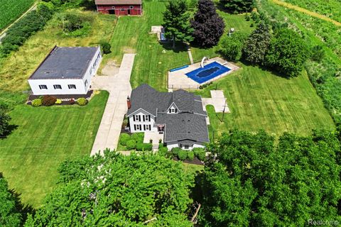 5359 Faussett Road Howell City MI 48855