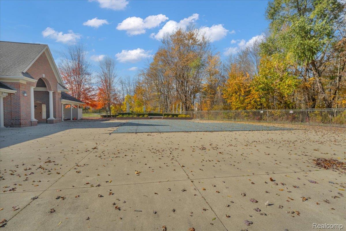 New Baltimore City, Michigan 48051, United States, 2 Bedrooms Bedrooms, ,2 BathroomsBathrooms,Residential,Active,237414