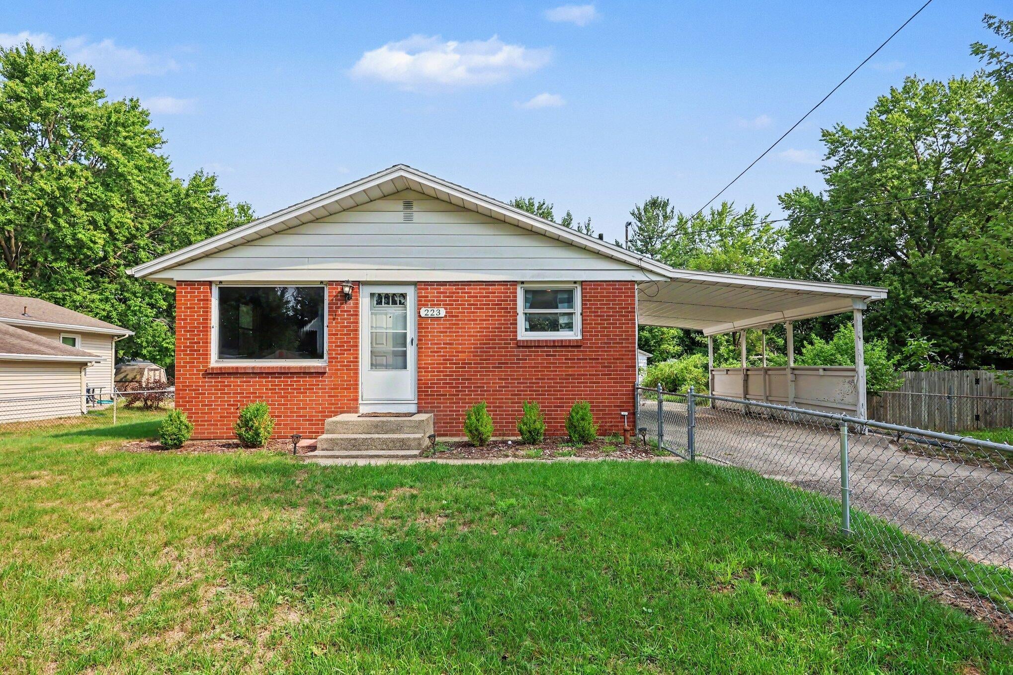 223 Marcus Street SW