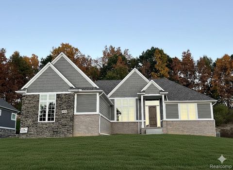 8848 Stonewall E Independence Charter Township MI 48348