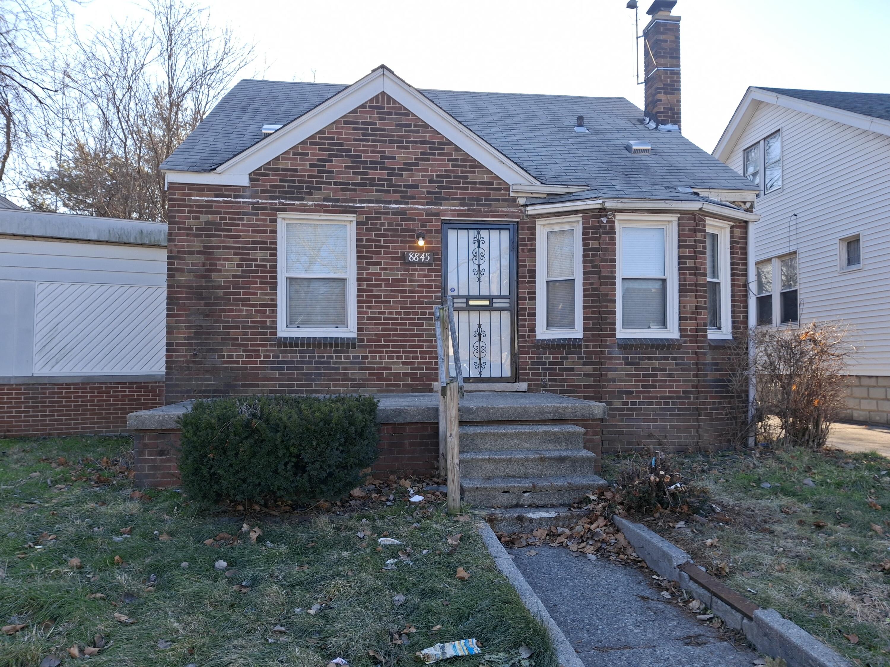 8845 University Place
