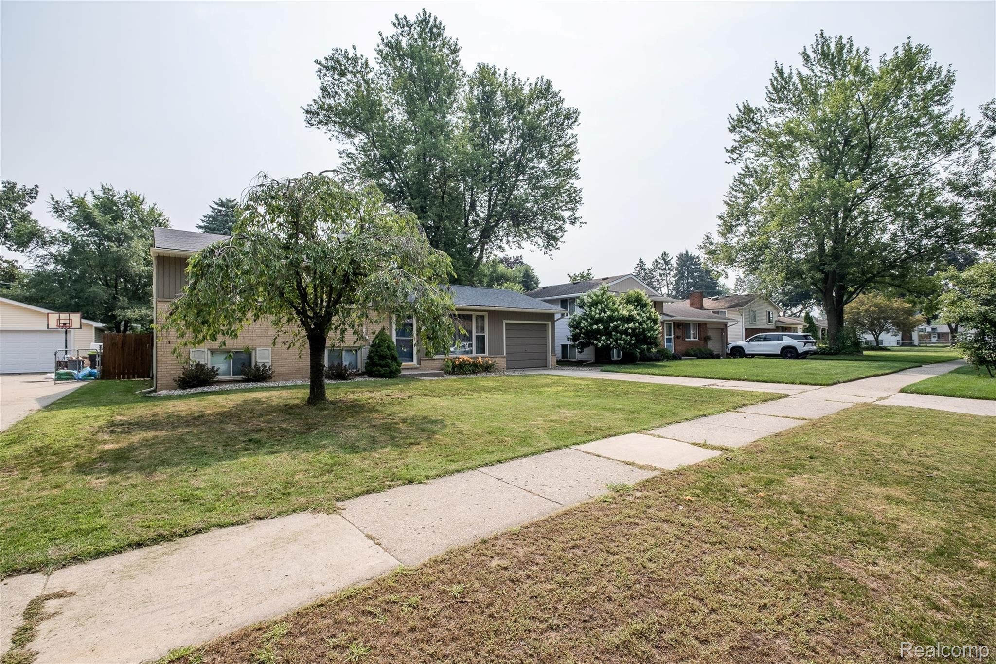 39856 Parklawn Drive