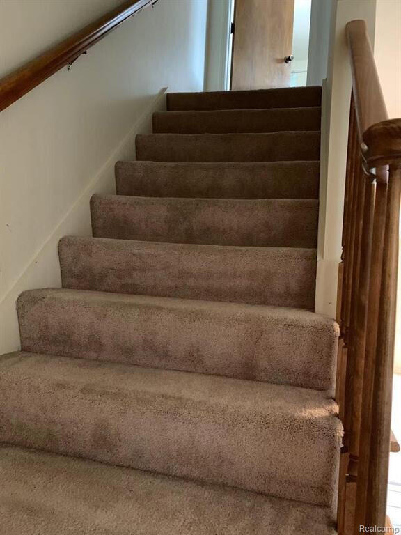 624 Burr Oak Drive
