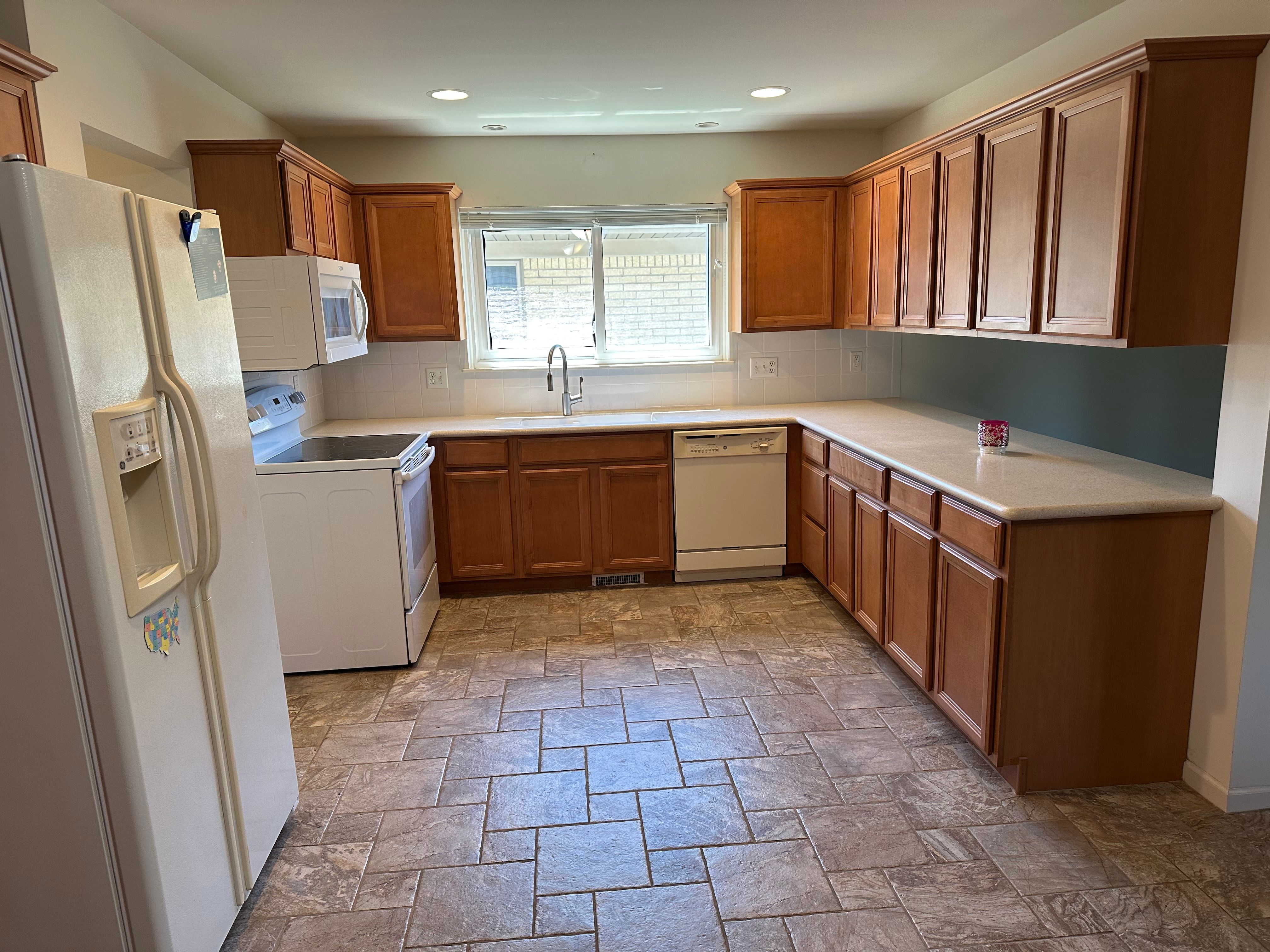 34111 BROOKSHIRE Drive