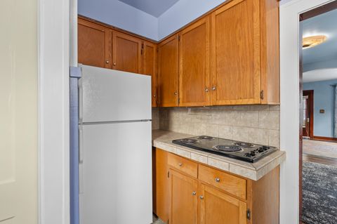 Tiny photo for 705 Dayton Avenue, Kalamazoo Charter Township, MI 49048 (MLS # 66026003336)