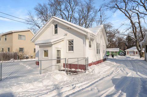 Tiny photo for 705 Dayton Avenue, Kalamazoo Charter Township, MI 49048 (MLS # 66026003336)