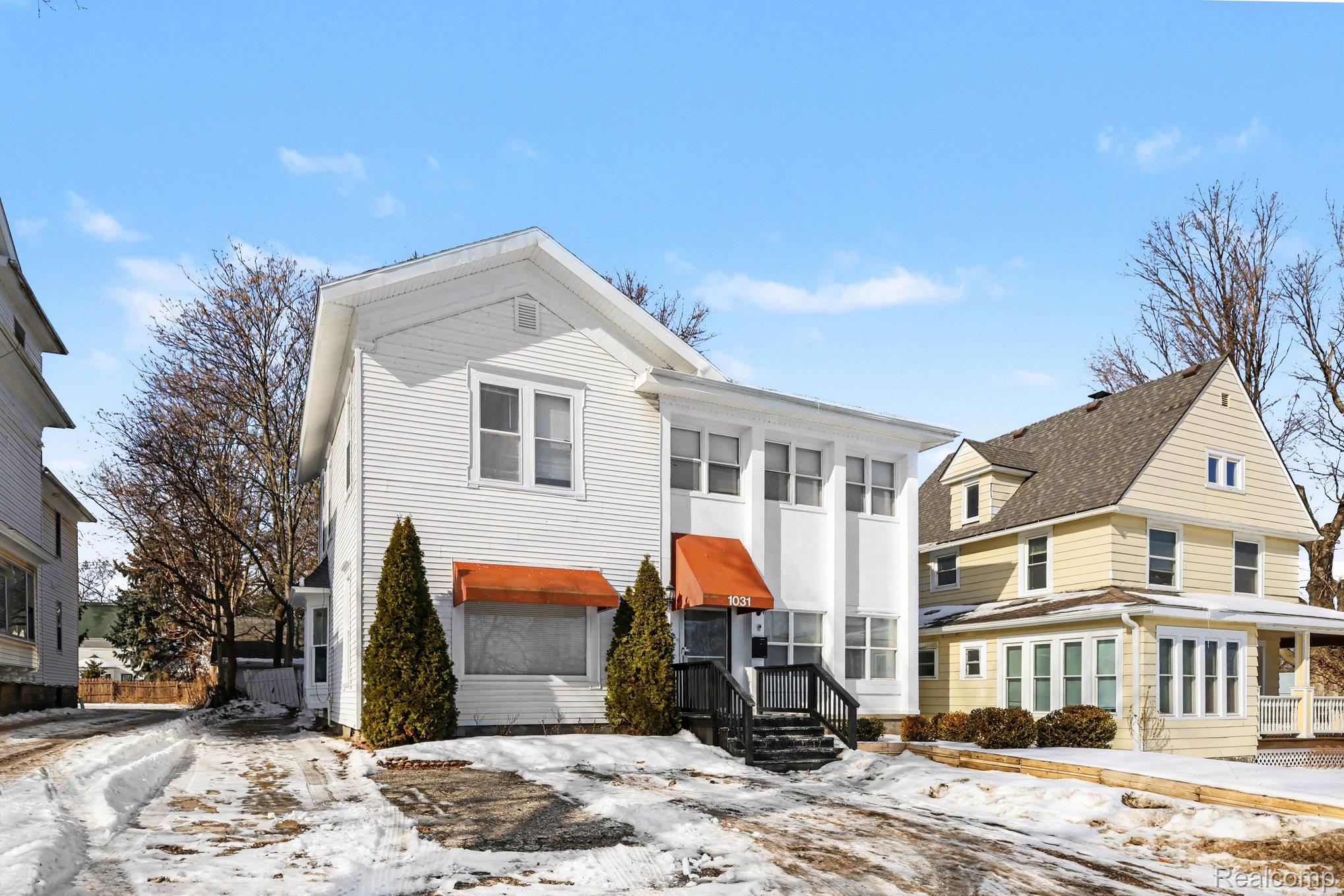 1031 N Washington Avenue