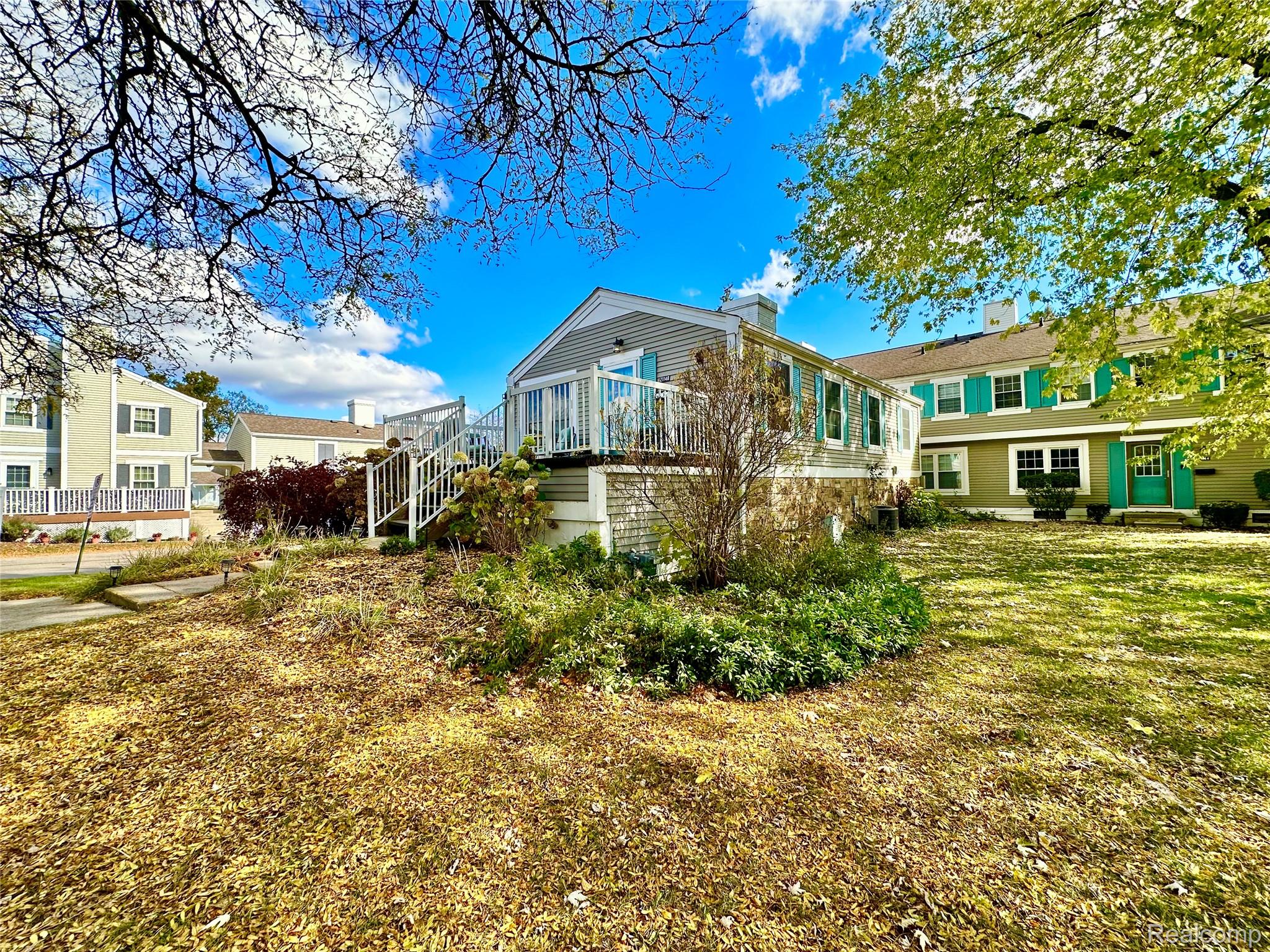 21140 E Glen Haven Circle