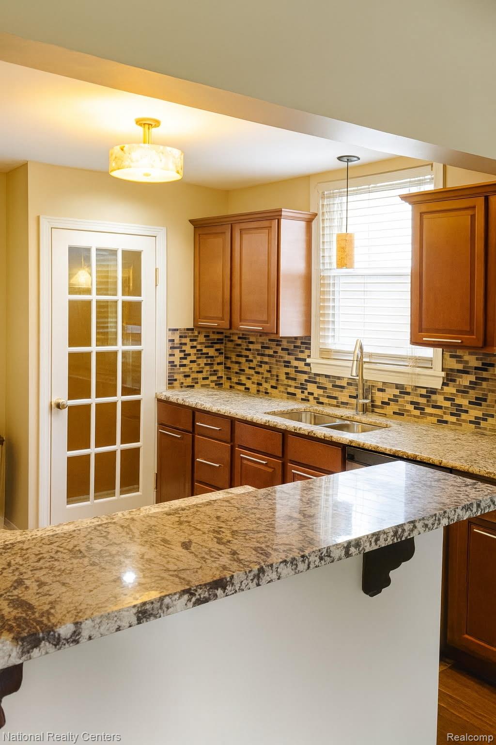 19640 Charest Street