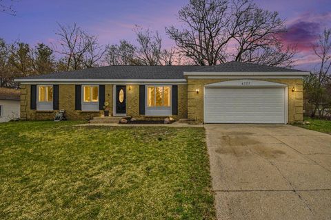 4327 Rezen Court NE Plainfield Charter Township MI 49341