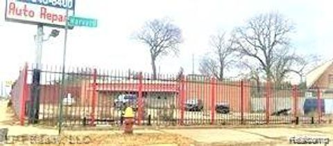 16941 E Warren Avenue Detroit City MI 48224
