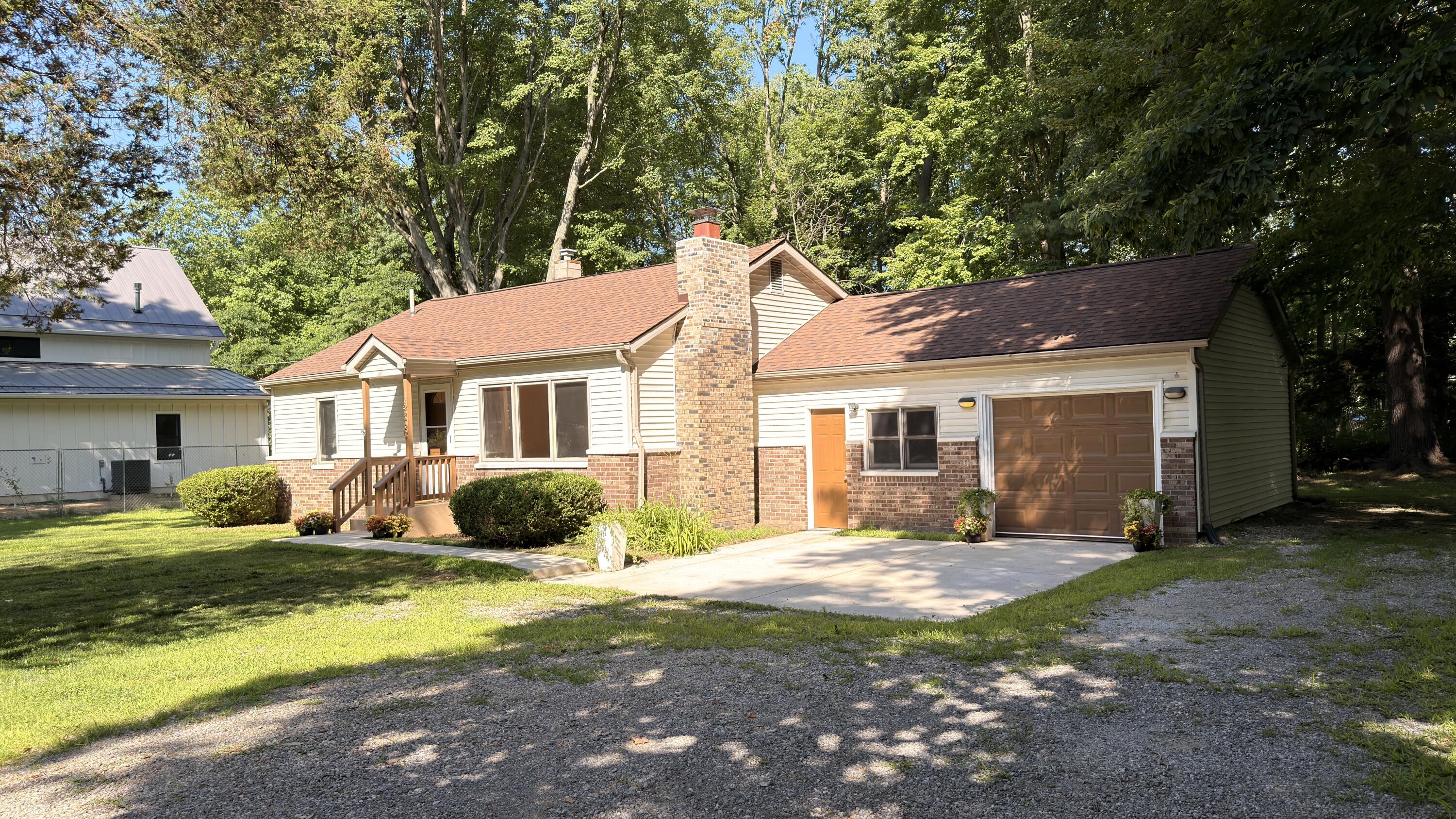 16260 Red Arrow Highway