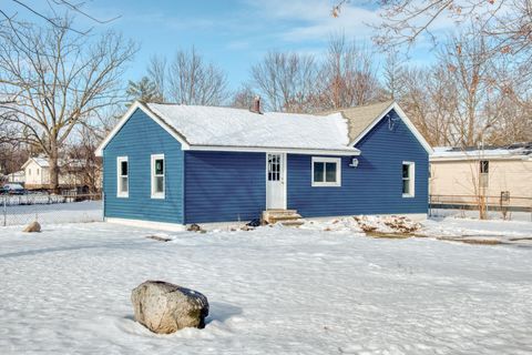 1116 S State Street Owosso City MI 48867