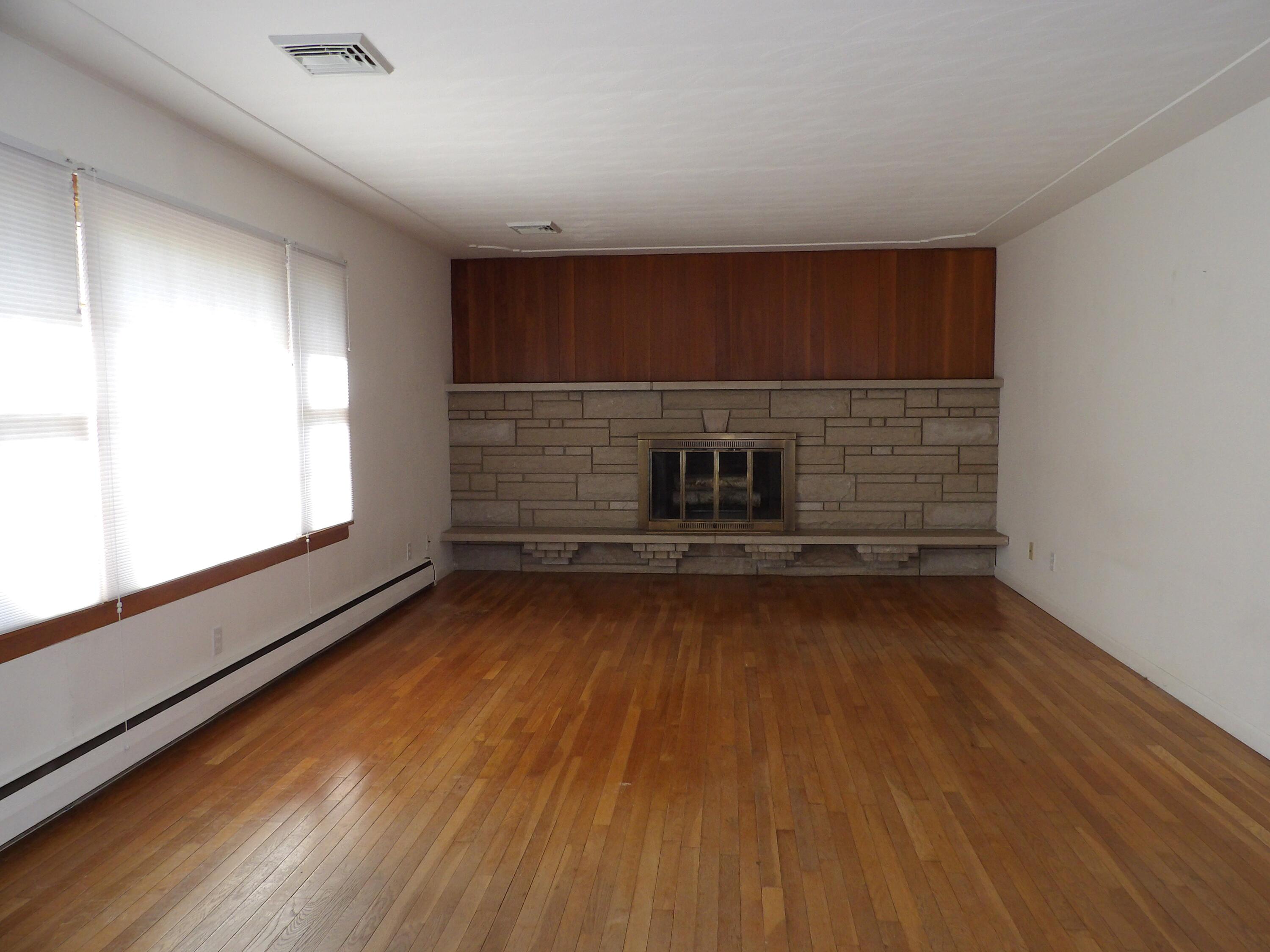 12 Bishop Avenue