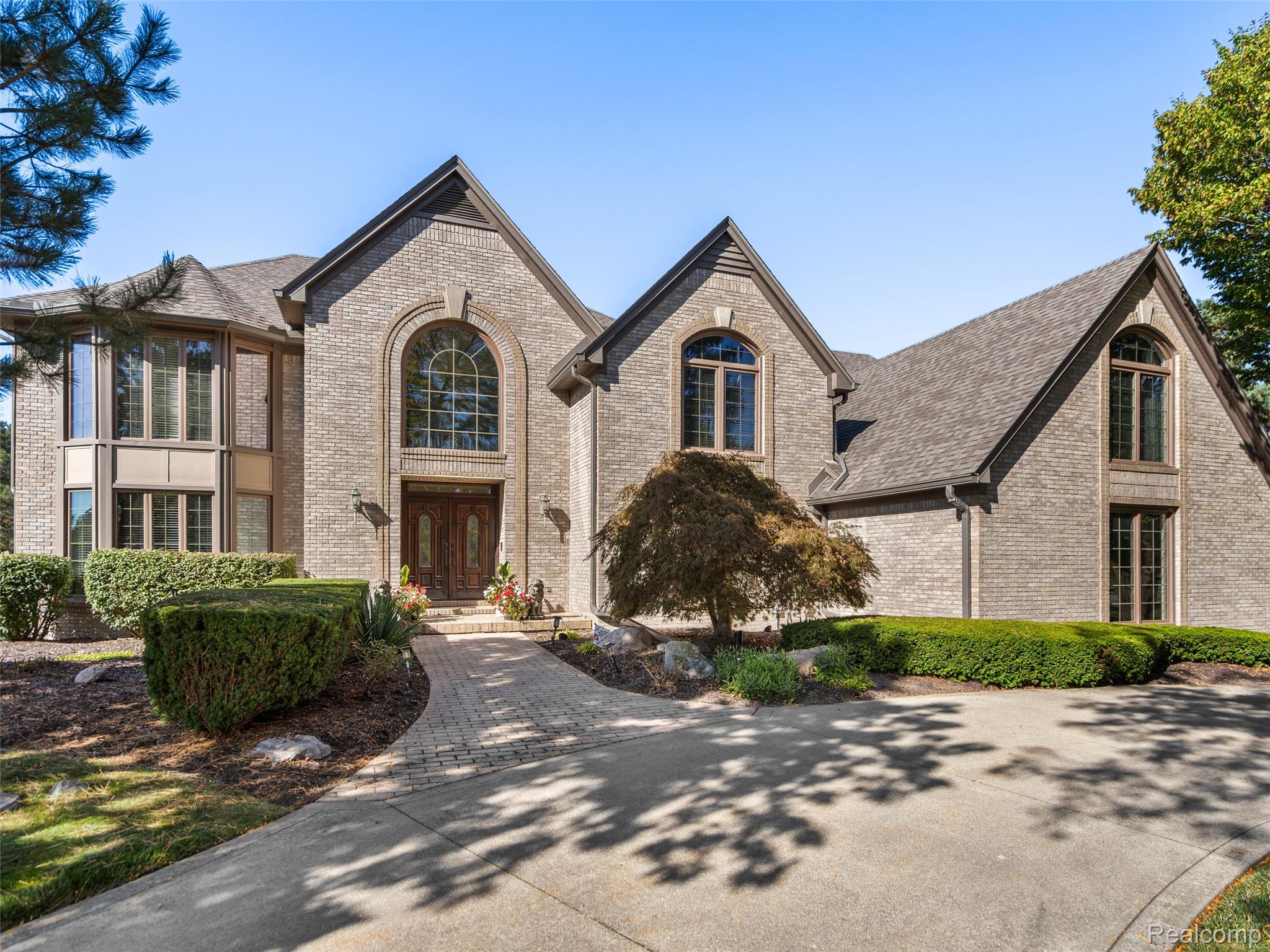 5724 Murfield Drive
