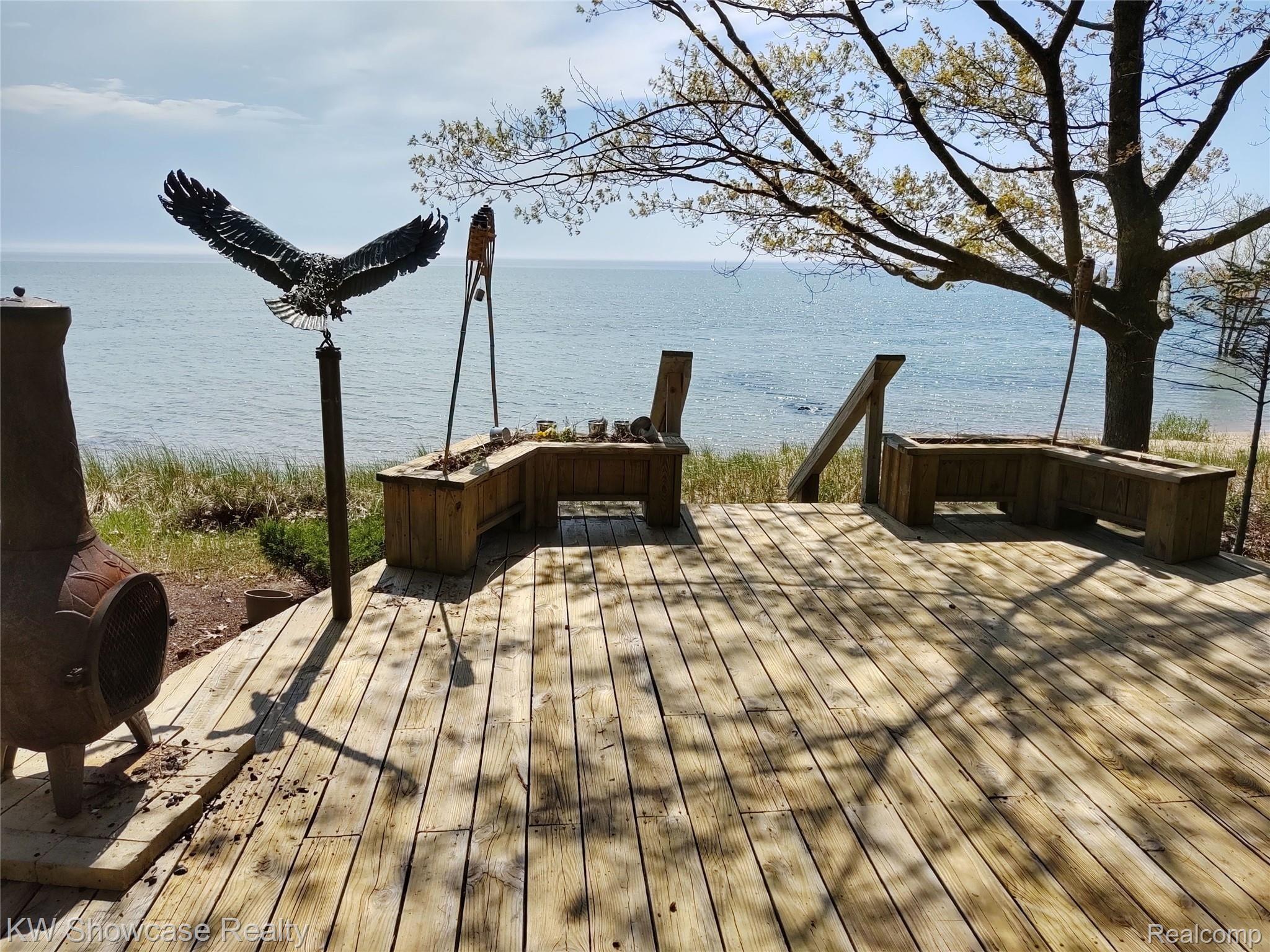 5146 LOWER SHORE Drive
