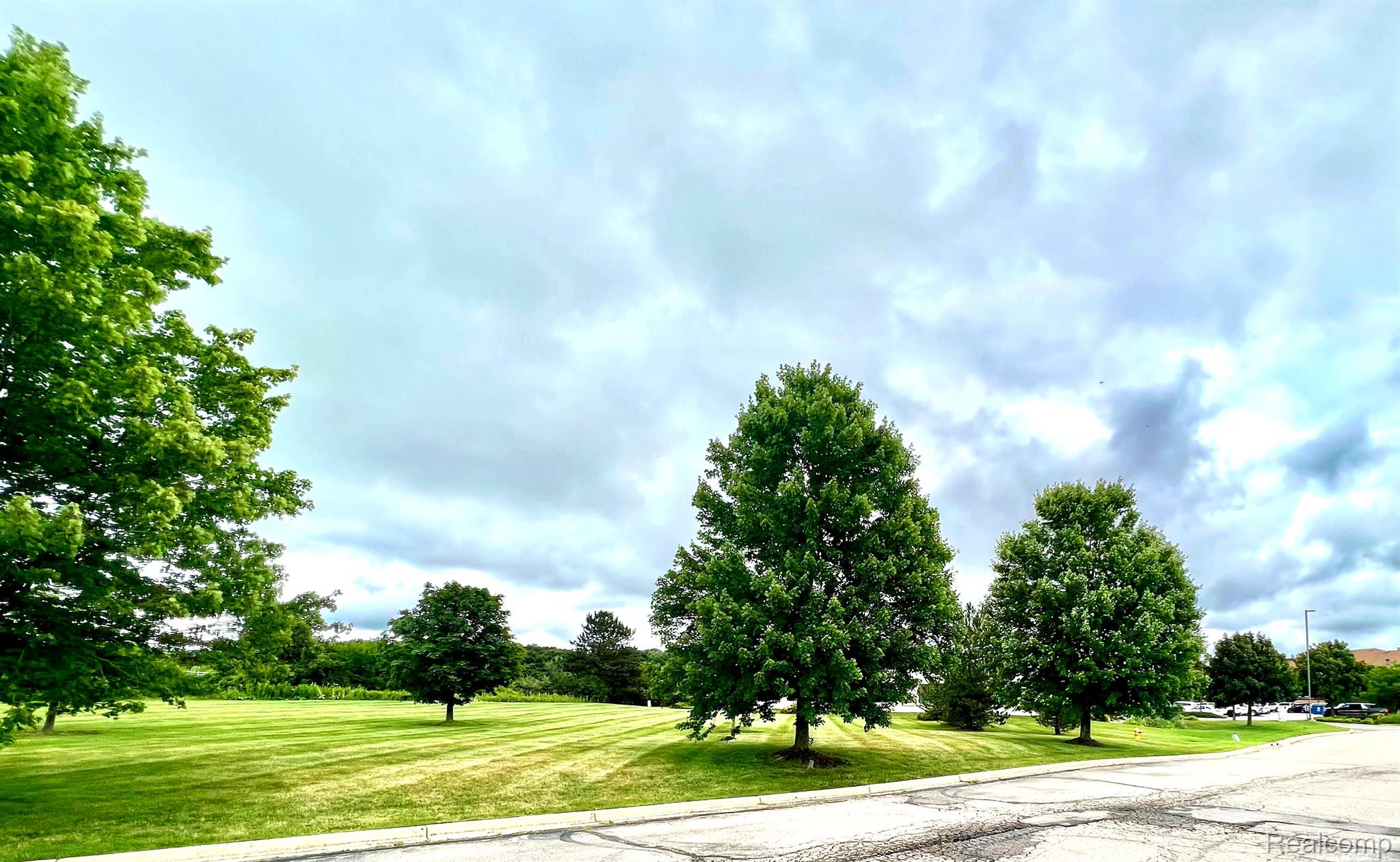 5131 Gateway Center Boulevard