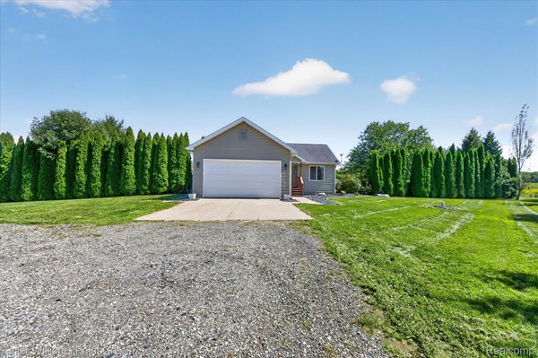 9045 LEMON RD, BANCROFT, MI 48414 - Image d47fcaa0020ae351d3ef87020afa60de/2849005457