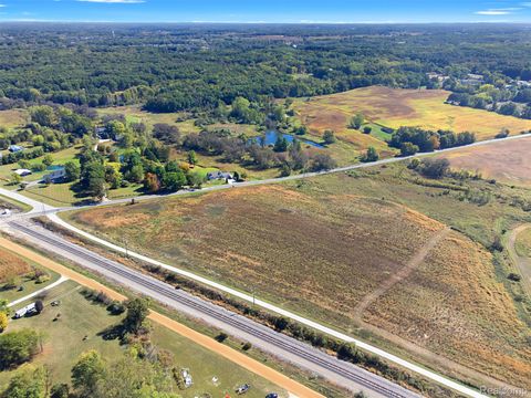 890 Pierce Road Sylvan Township MI 48118