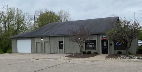 3374 S CENTER Road Burton City Genesee MI 48519
