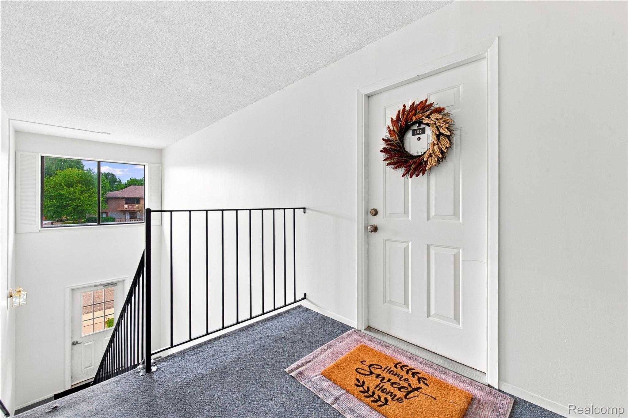 1116 Hillcrest Drive