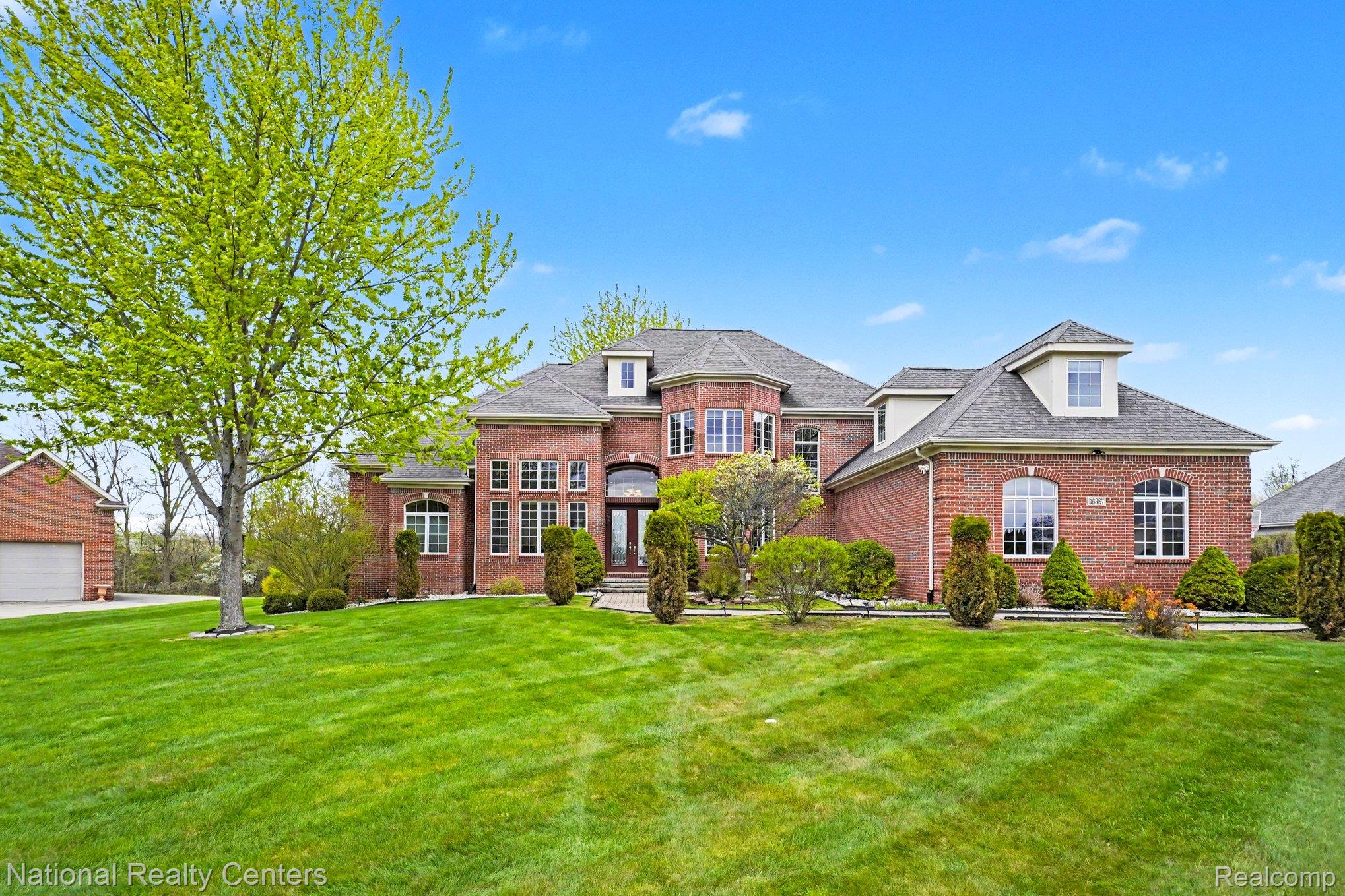 16987 Kings Fairway Lane