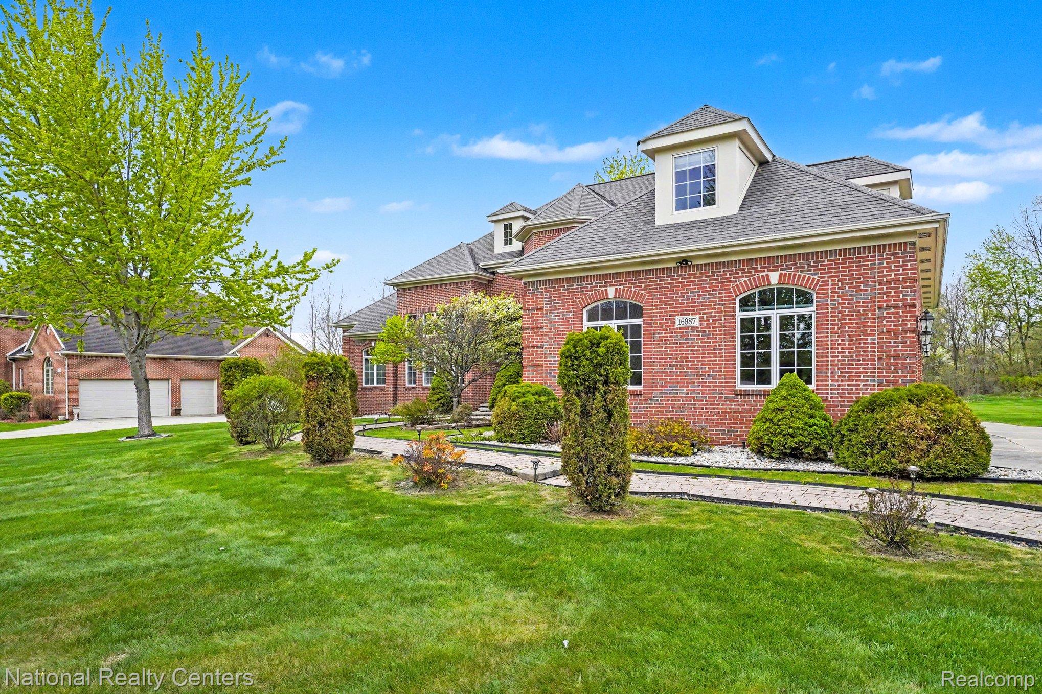 16987 Kings Fairway Lane