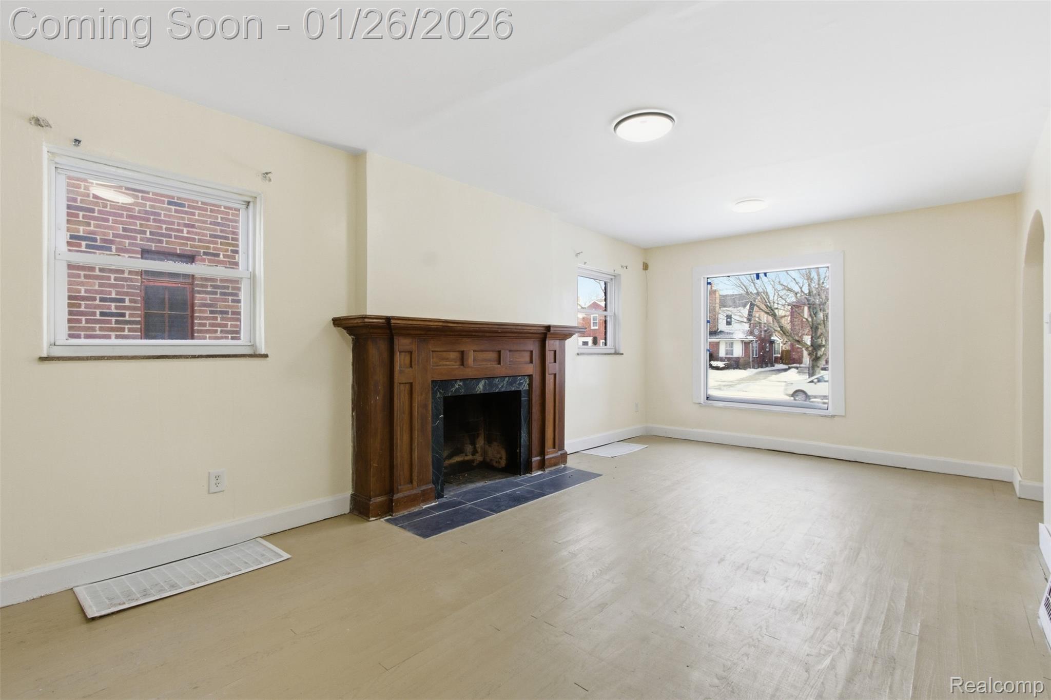 18947 Cherrylawn Street