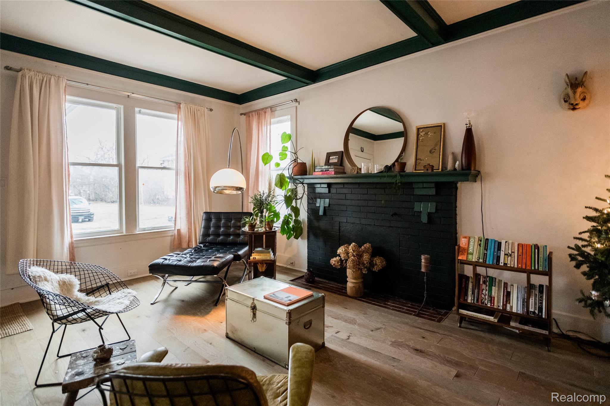 101 Connecticut Street