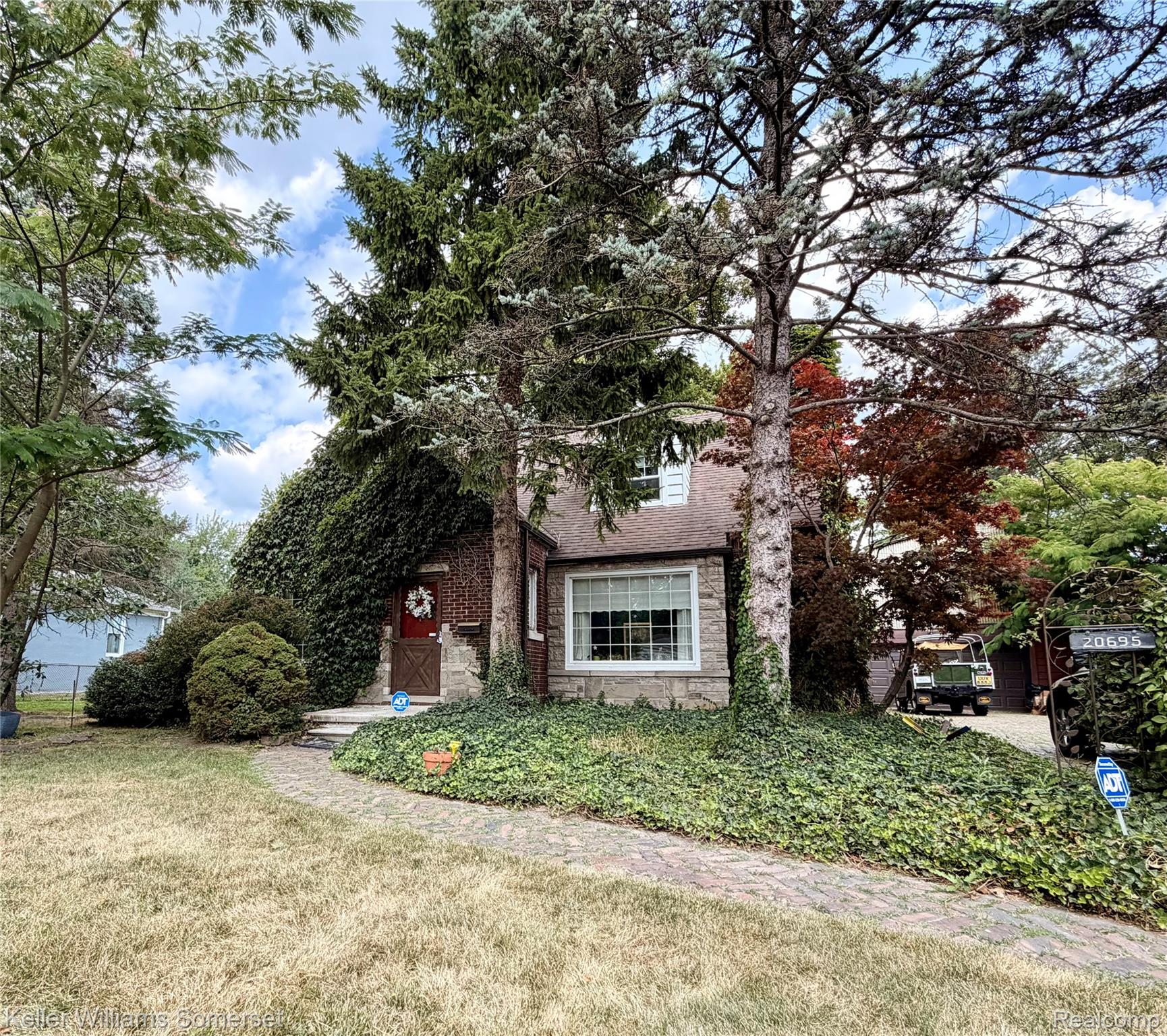 20695 Huntington Avenue