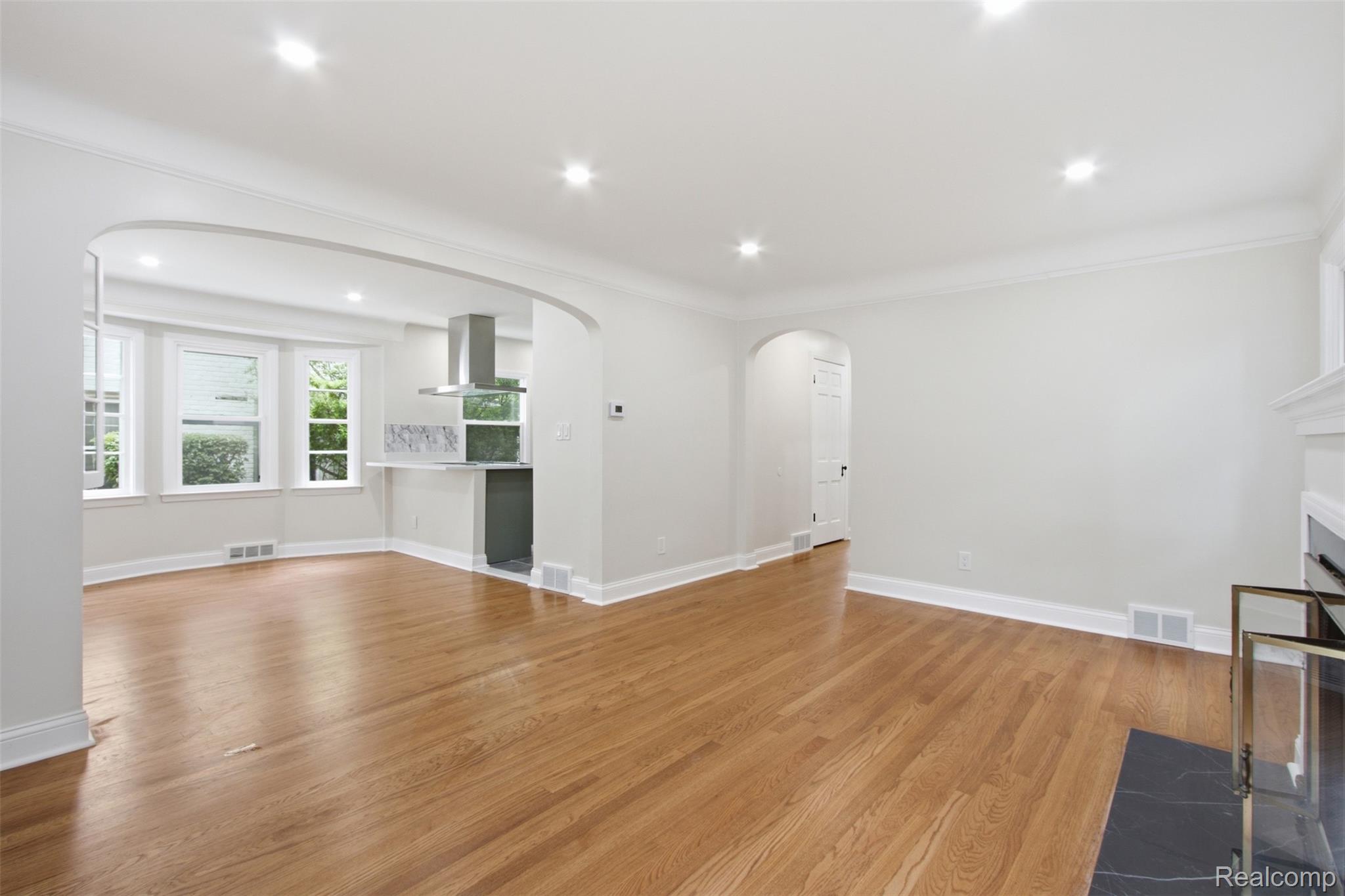 1388 Vernier Road