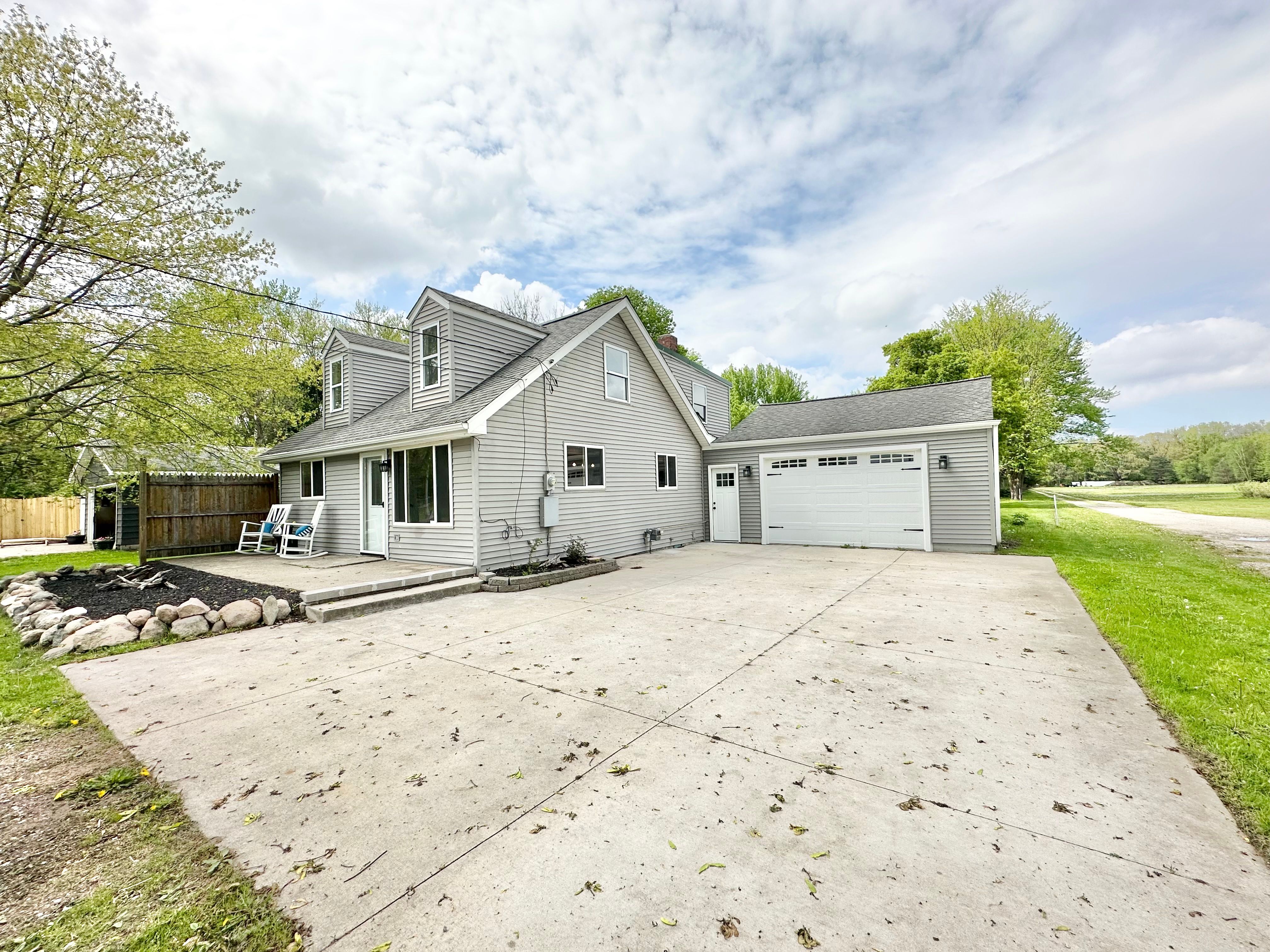 5186 W WILSON Road
