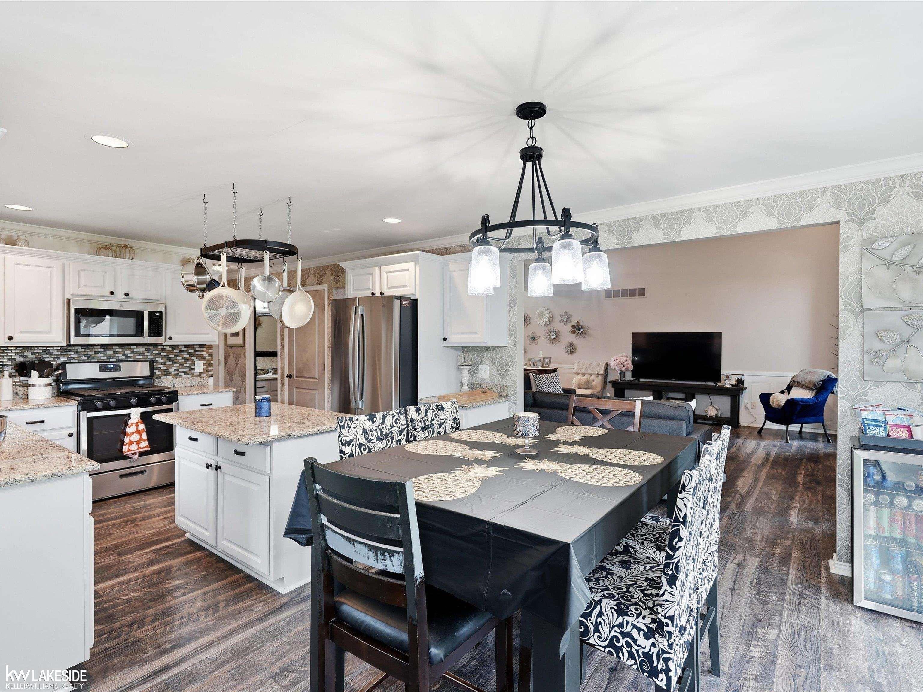 50494 Commons Drive